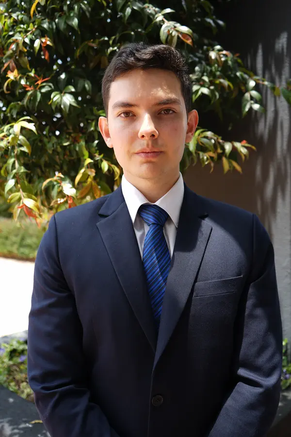 Adrián Alberto Vernaza Daulón